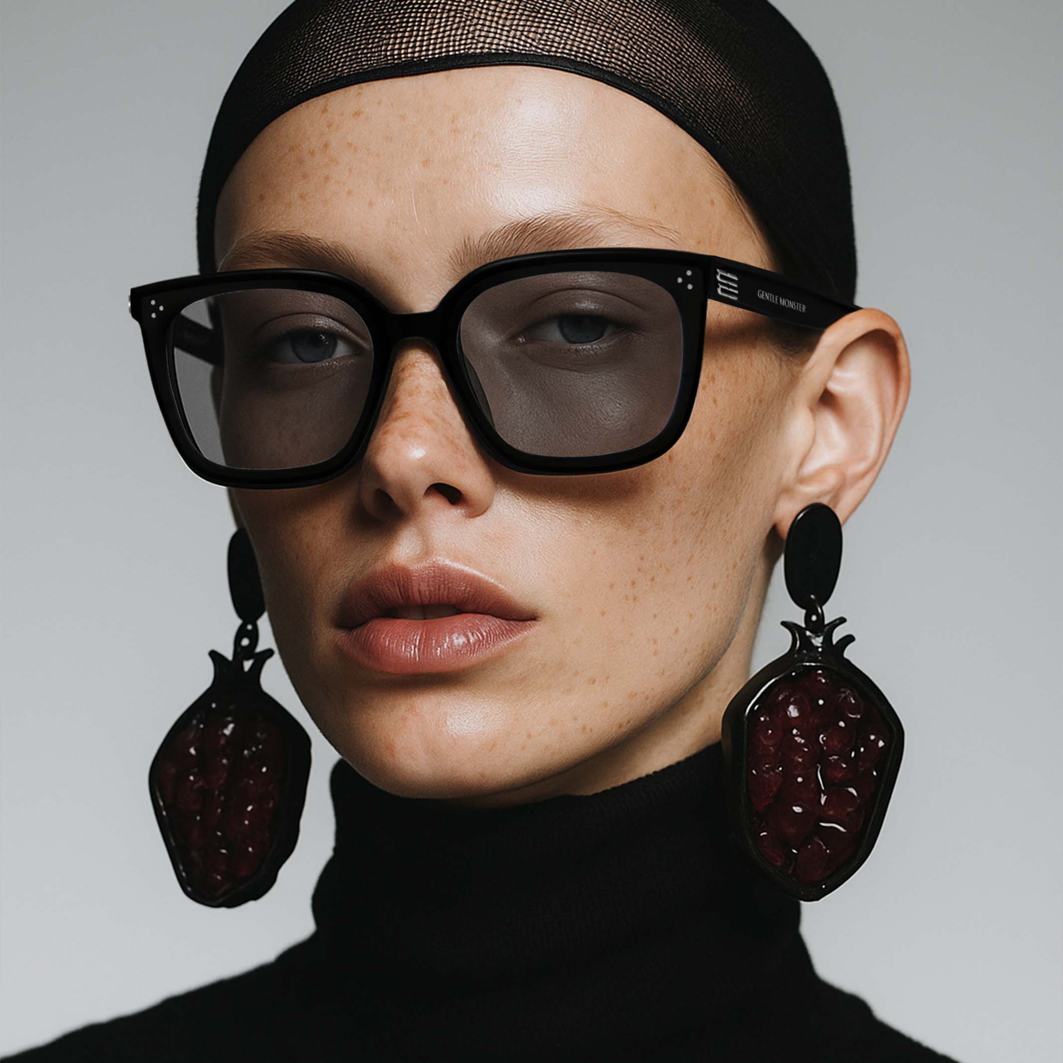 小物 Gentle Monster Piana Gentle Monster Piana 01 Sunglasses | Black | FARFETCH