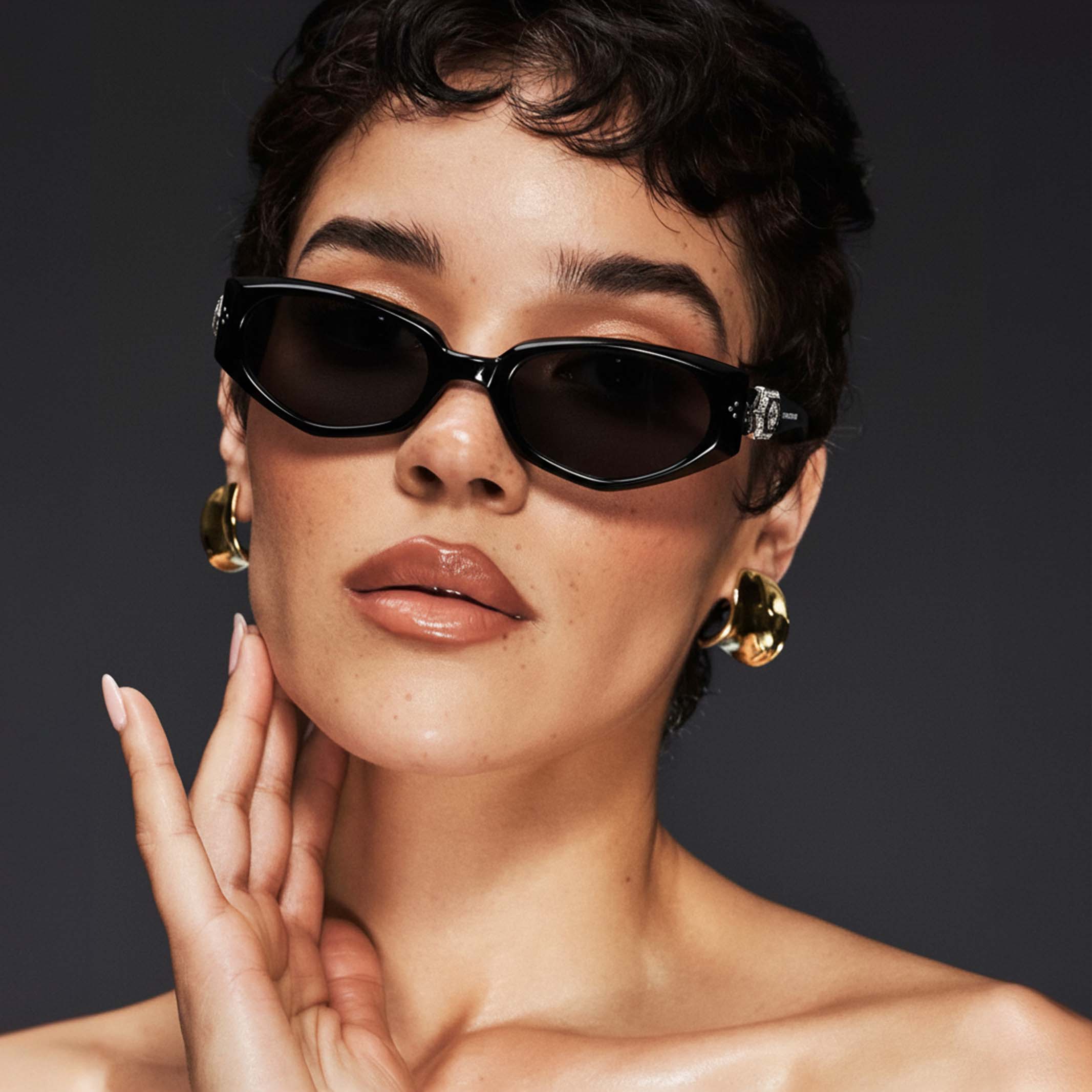GENTLE MONSTERジェントルモンスター サングラスRUVY VAN Gentle Monster Ruvy Van – Mori Optical
